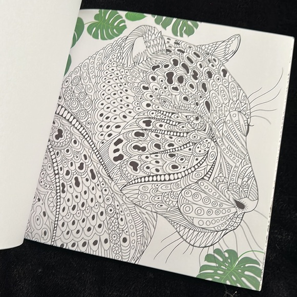 Brand new Barnes & noble The Menagerie book - Picture 3 of 5